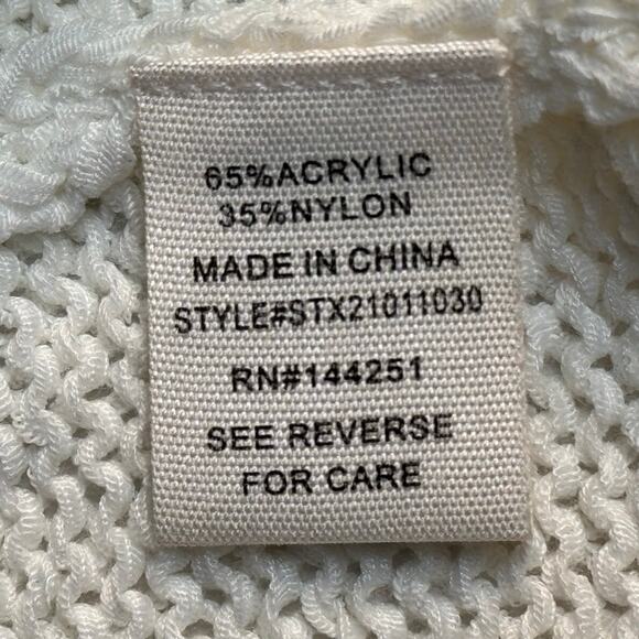 Moon & Madison Knit V-Neck Tank Top Women L Rainbow Hearts Pride Summer White - Picture 5 of 6